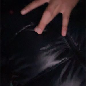 Meet your Posher, Adrian